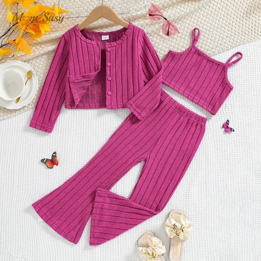 Baby Girl 3 pieces outfit.